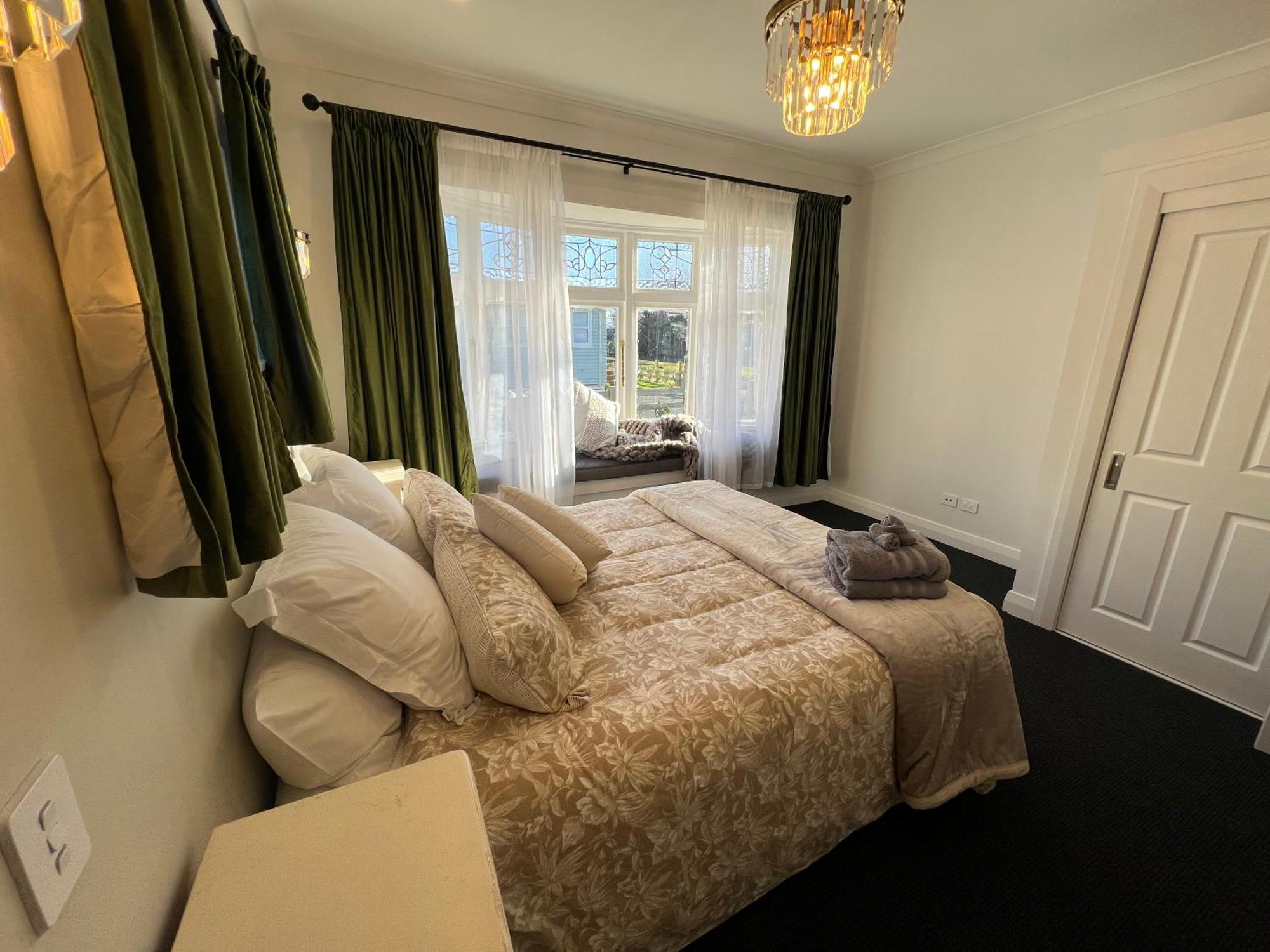 Pinot Villas Martinborough Exteriör bild