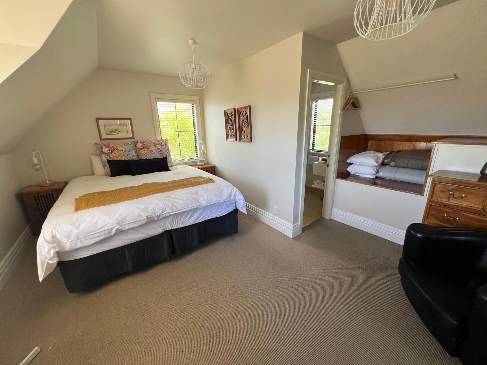 Pinot Villas Martinborough Exteriör bild