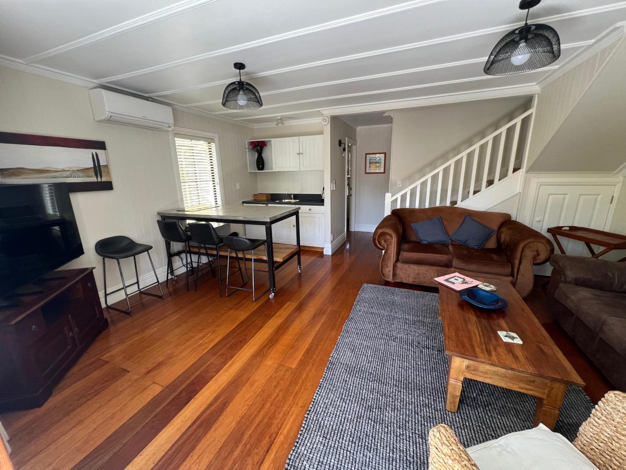 Pinot Villas Martinborough Exteriör bild