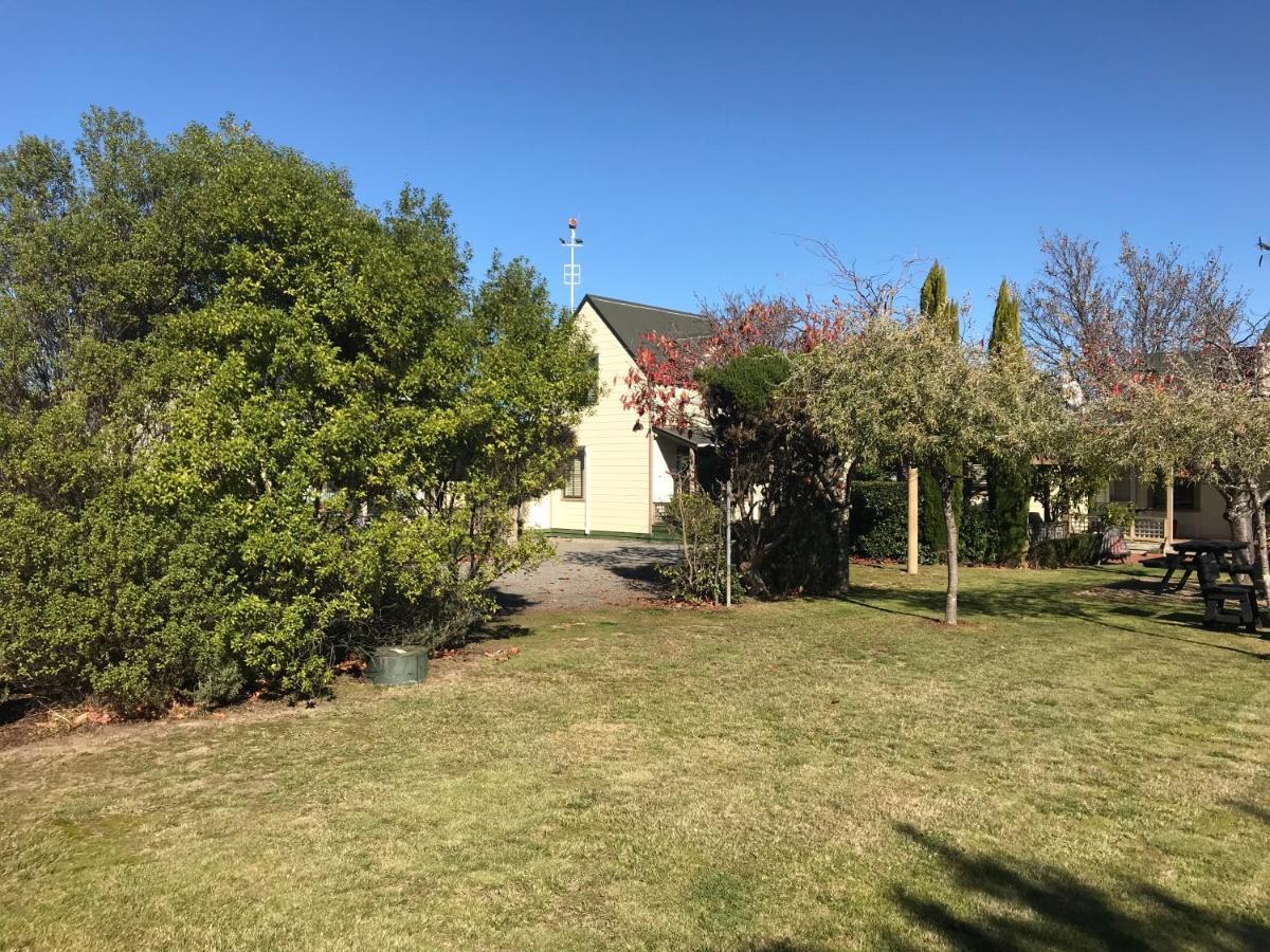 Pinot Villas Martinborough Exteriör bild